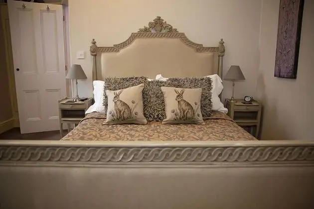 Superior Tek Büyük Yataklı Oda (Room 7)