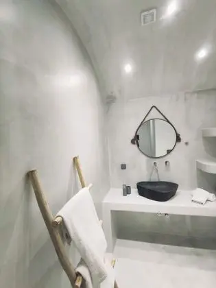 Family Suite with Outdoor Hot Tub & Caldera View