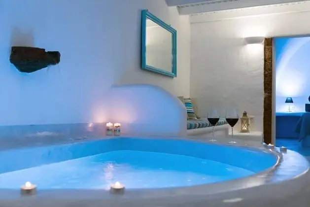 Deluxe Villa, 2 Yatak Odası, Jakuzi (Caldera View)