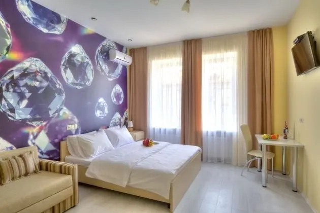 Tek Büyük Yataklı Oda, Balkon
