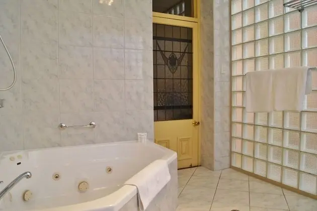 Romantic Süit, Sıcak Su Küveti (Loggia)