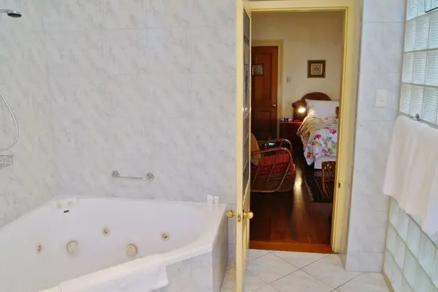 Romantic Süit, Sıcak Su Küveti (Loggia)