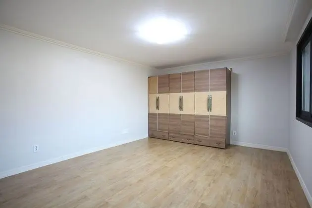 Daire (White 1st floor)