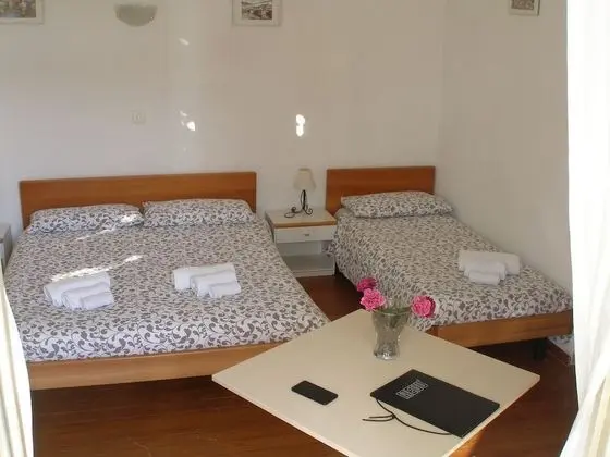 Üç Kişilik Oda, Küvet