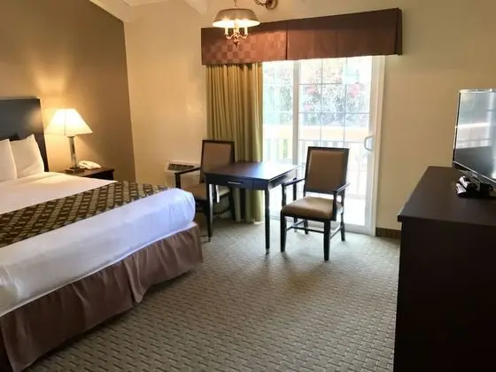 Deluxe Oda, 1 En Büyük (King) Boy Yatak, Balkon