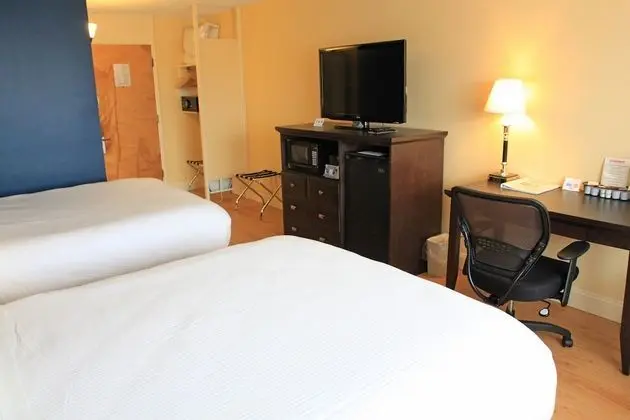 Traditional Oda, 2 Büyük (Queen) Boy Yatak