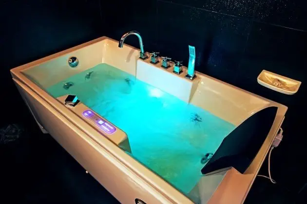 Luxury Süit, 1 Yatak Odası, Sigara İçilmez, Küvet