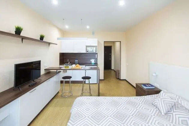 Apart Daire, Avlu Manzaralı
