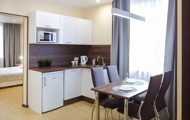 Apart Daire, Avlu Manzaralı