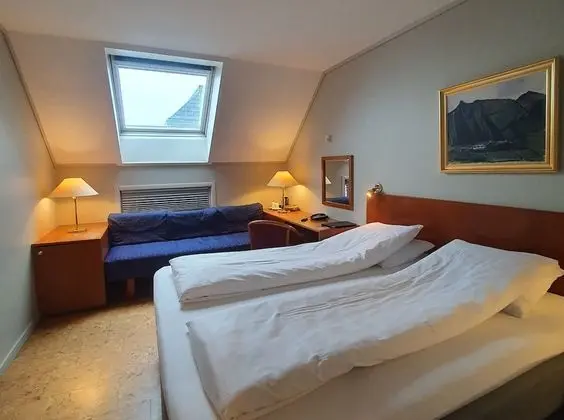 Standard Family Room