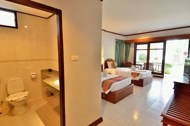 Bungalov, Havuz Kenarı