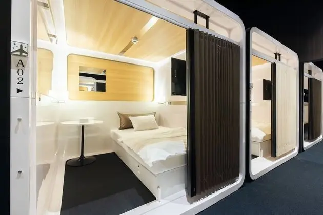 Oda, Sadece kadınlar için (First Class Cabin)