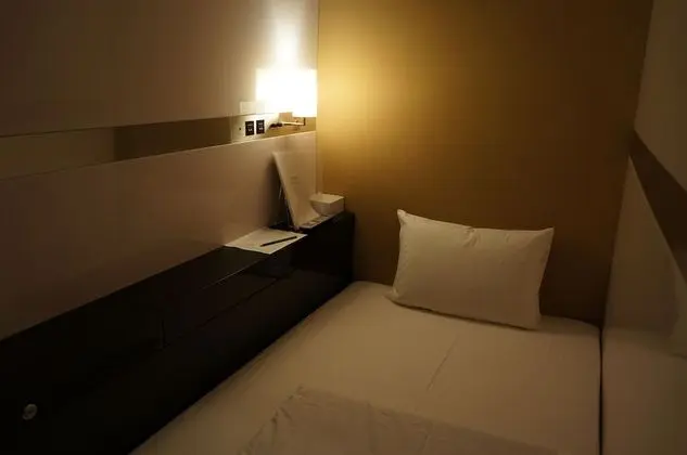 Standard Oda, Sadece erkekler için (Business Class Cabin)