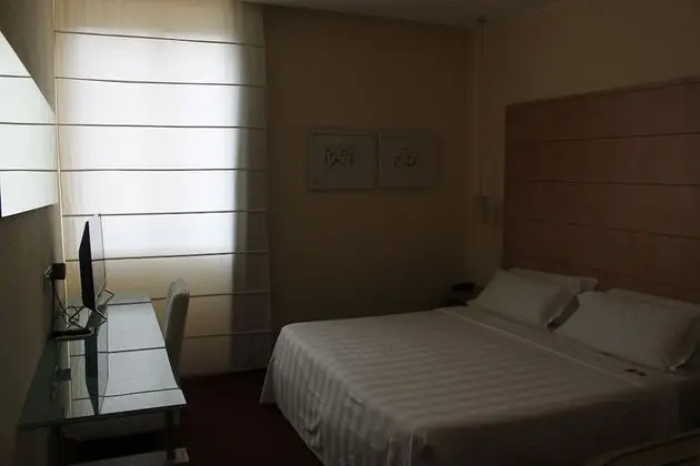 Superior Büyük Yataklı Tek Kişilik Oda