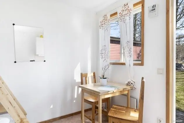 Kulübe, Ortak Banyo (Bromöbyn)