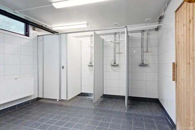 Kulübe, Ortak Banyo (Kvarnsvedstuga)