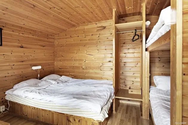 Dört Kişilik Oda, Ortak Banyo