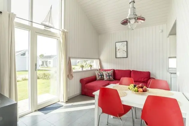 Premier Kulübe (Excluding Towels, Sheets and Cleaning)