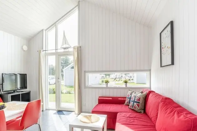 Premier Kulübe (Excluding Towels, Sheets and Cleaning)