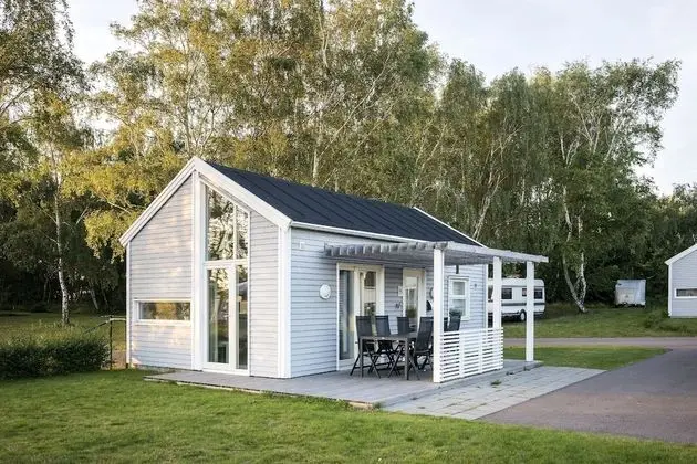 Premier Kulübe (Excluding Towels, Sheets and Cleaning)