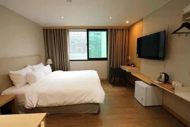 Modern Simple