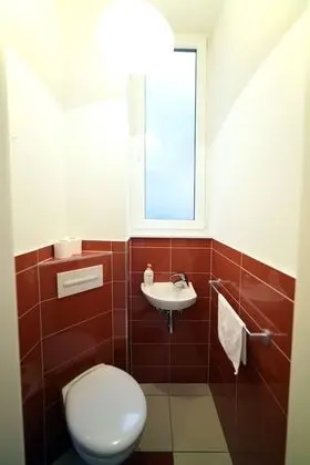 Stüdyo (Khaleesi)