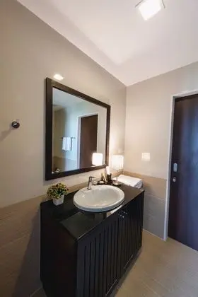 One Bedroom Mountain View Suite