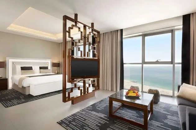 Club Grand Suite with Soluna Beach Club and Lounge Access