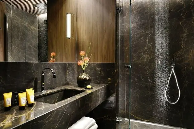 Oda, Şehir Manzaralı (Prestige)