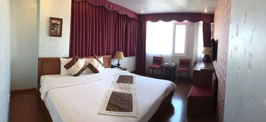 Deluxe Tek Büyük veya İki Ayrı Yataklı Oda, Sigara İçilmez, Şehir Manzaralı (City Window)