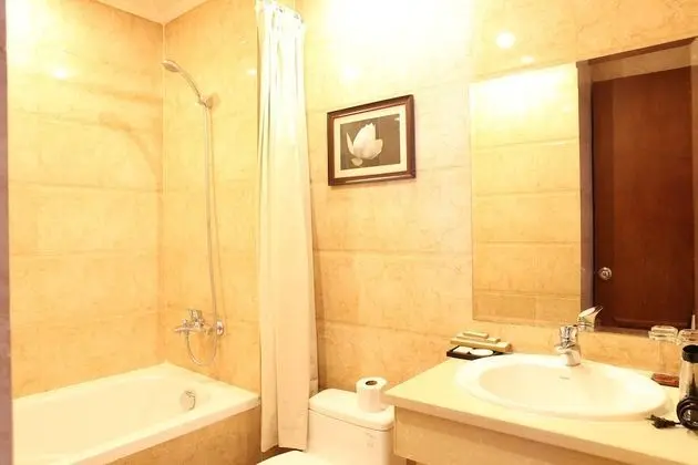 Deluxe Tek Büyük veya İki Ayrı Yataklı Oda, Sigara İçilmez, Şehir Manzaralı (City Window)