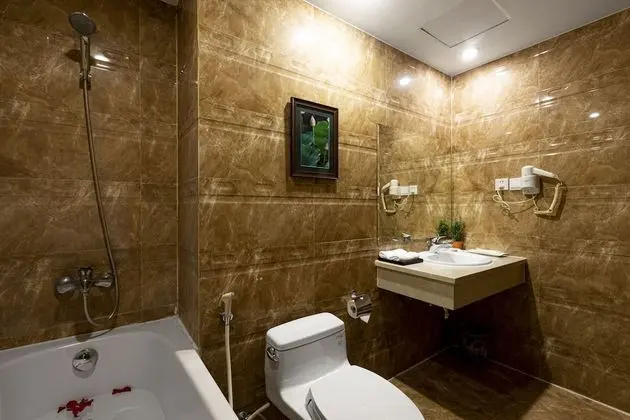 Deluxe Tek Büyük veya İki Ayrı Yataklı Oda, Sigara İçilmez, Şehir Manzaralı (City Window)