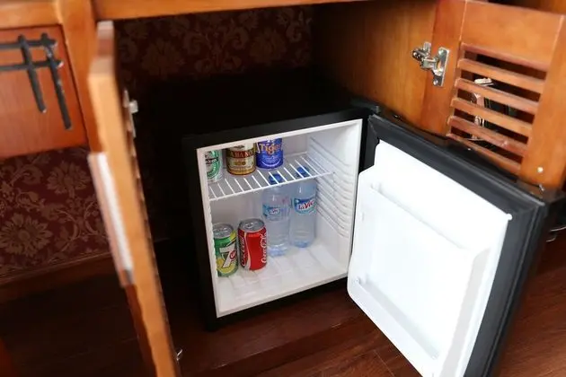 Deluxe Üç Kişilik Oda, Sigara İçilmez, Şehir Manzaralı (City Window)