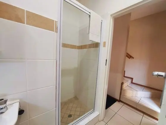 Apart Daire, 2 Yatak Odası, Sigara İçilmez