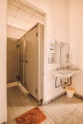 Deluxe Ortak Ranzalı Oda, Karma Ranzalı Oda, Sigara İçilmez (B)
