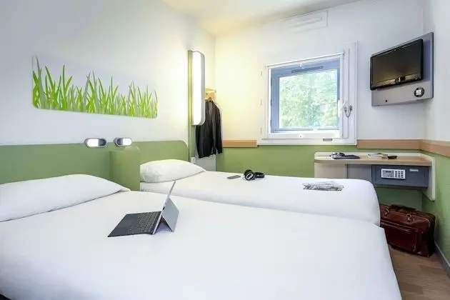 İki Ayrı Yataklı Oda, 2 Tek Kişilik Yatak