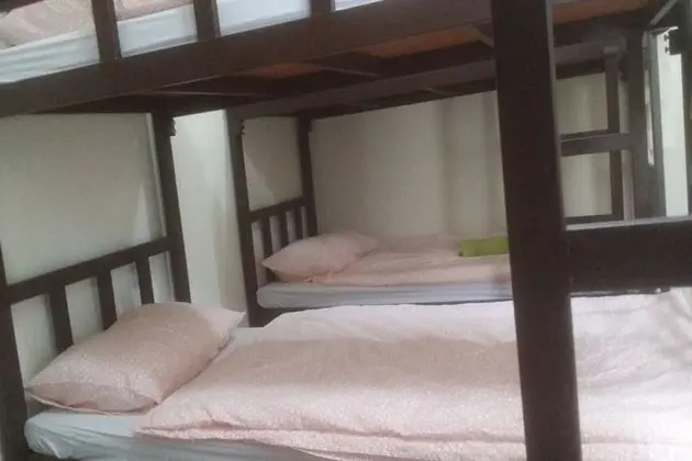 8-Bed Mixed Dormitory