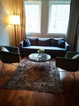 Business King Studio