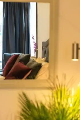 Deluxe Tek Büyük Yataklı Oda, Bahçe Manzaralı