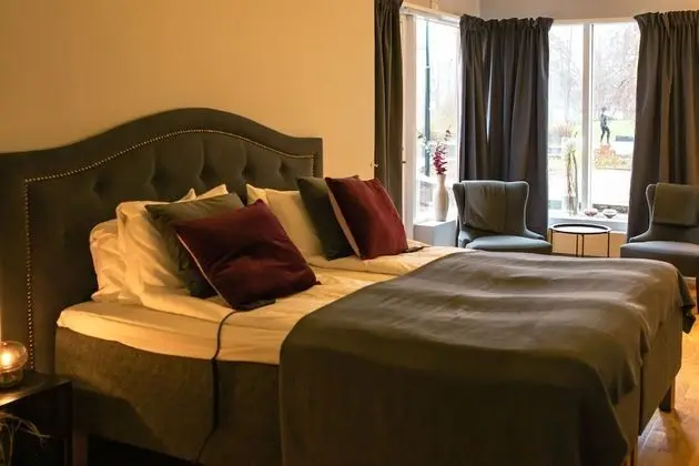 Deluxe Tek Büyük Yataklı Oda, Bahçe Manzaralı