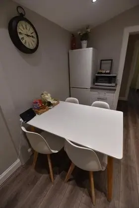 Classic Apart Daire, 1 En Büyük (King) Boy Yatak ve Çekyat, Engellilere Uygun, Bahçe Manzaralı