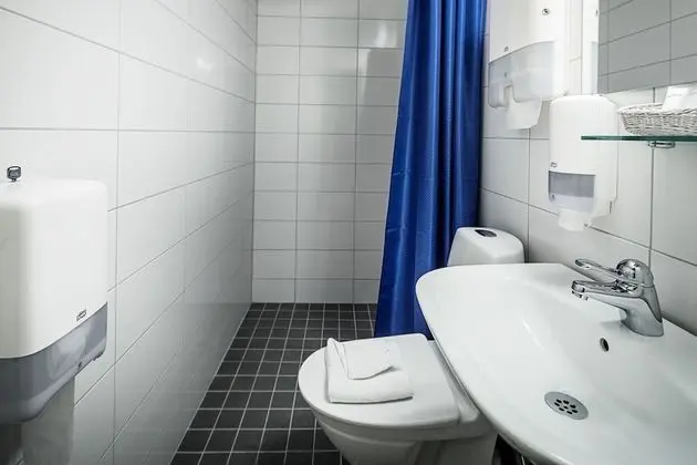 Tek Kişilik Oda, Penceresiz