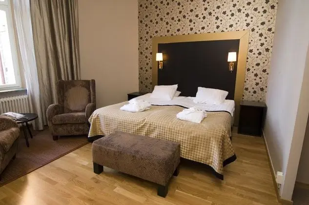 Deluxe Oda, Sigara İçilmez