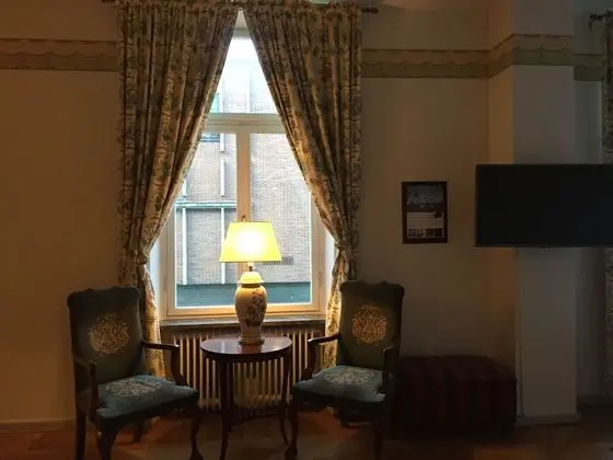 Deluxe Oda, Sigara İçilmez