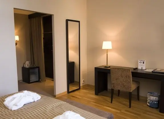 Deluxe Oda, Sigara İçilmez