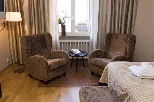 Deluxe Oda, Sigara İçilmez