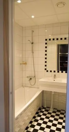 Deluxe Oda, Sigara İçilmez