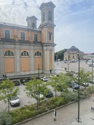 Economy Tek Büyük Yataklı Oda, 1 Büyük (Queen) Boy Yatak, Sigara İçilmez