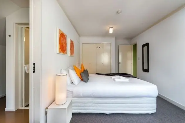 Apart Daire, 3 Yatak Odası (Extra futon for the 7th guest)