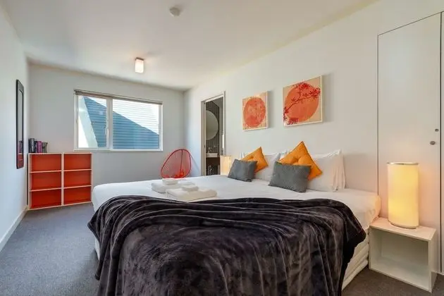 Apart Daire, 3 Yatak Odası (Extra futon for the 7th guest)